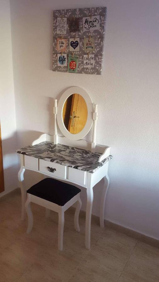 Luxury Beach Apartment Торевьиа Экстерьер фото