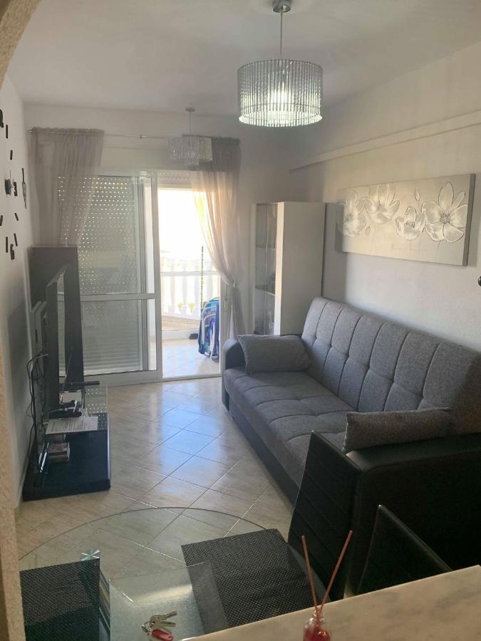 Luxury Beach Apartment Торевьиа Экстерьер фото